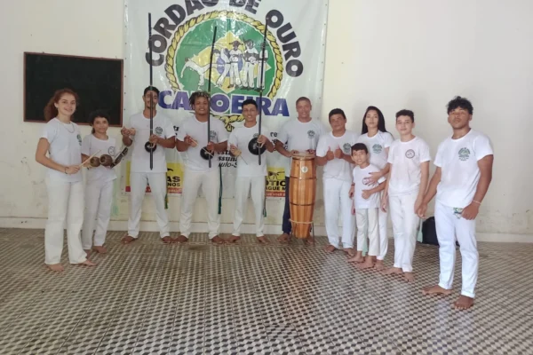 “I  NAS ONDAS DO DENDÊ” EM PARNAÍBA-PI: AXÉ, MANDINGA, CULTURA E EDUCAÇÃO.
