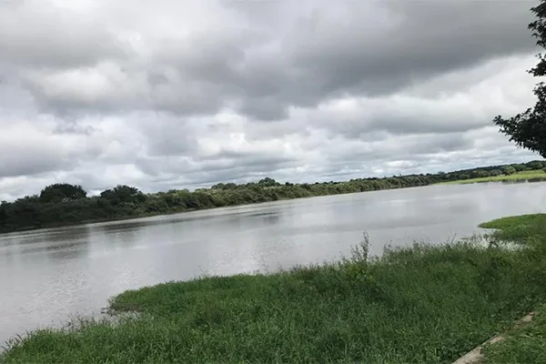 Cota de atenção devido subida dos rios Parnaíba e Marataoan.