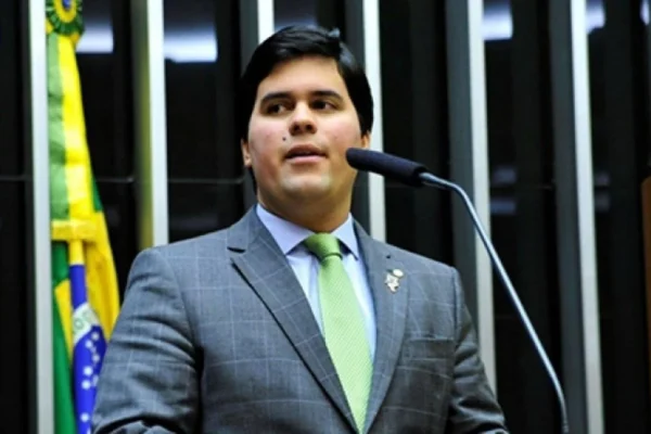 Ministro dos Esportes será o homenageado na final do Campeonato Piauiense de Futebol.