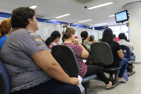 Ministério da Fazenda e a Serasa fazem mega mutirão para a renegociação de dívidas.