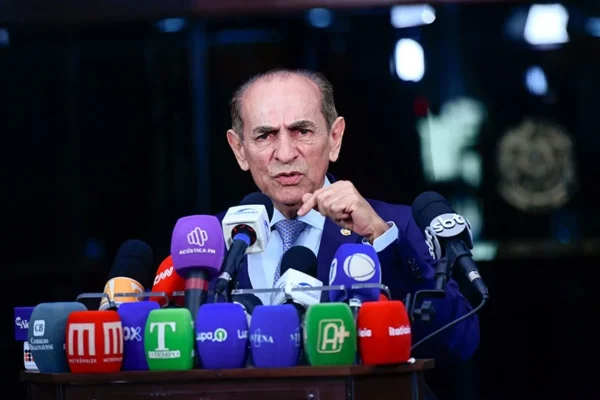 Castro apresenta na próxima semana à CCJ relatório do novo Código Eleitoral.