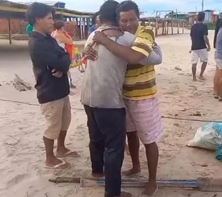 Motor da embarcação falha e pescadores ficam à deriva por horas na região de Parnaíba.