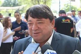 Mais um secretário, de Comunicação dessa vez, abandona o barco de Dr. Pessoa.