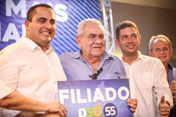 PSD filia Zé Hamilton em Parnaíba.