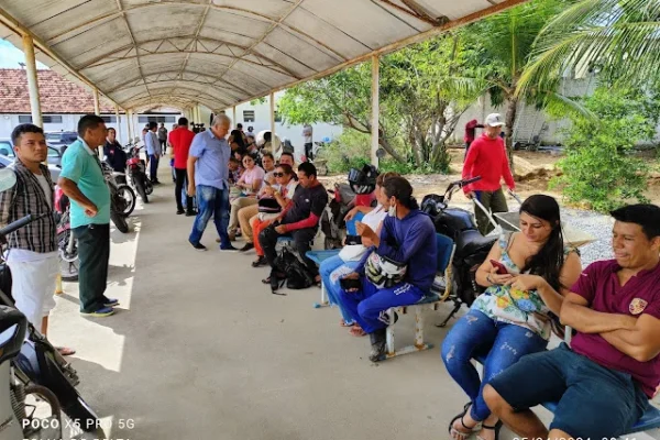 Até agora mais de 100 pessoas foram à delegacia em Parnaíba à procura de seus celulares recuperados.