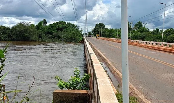 Rios Longá e Marataoan devem continuar reduzindo nas próximas horas.