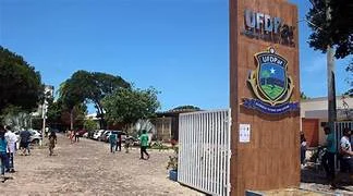 Serviço Escola de Fisioterapia da UFDPAR recebe Sistema de Acompanhamento do Paciente e novos equipamentos.