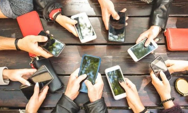 WhatsApp vai parar de funcionar em 35 modelos de celular.