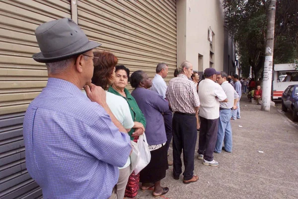 INSS começa a pagar nesta sexta-feira dia 24, a segunda parcela do 13º salário.