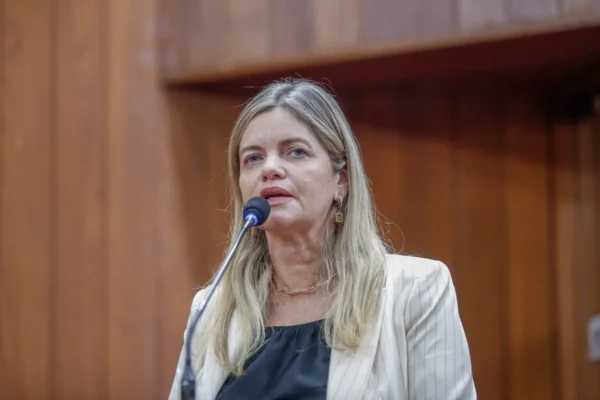 Ciro Nogueira defende nome de Gracinha na chapa majoritária em 2026.
