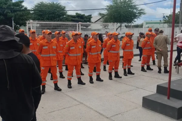 Corpo de Bombeiros Militar em Parnaíba recebe novas viaturas e equipamentos de proteção.