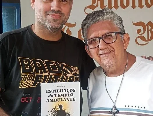 Poeta Wilton Porto lança livro dia 6 de julho no Benitz Café em Parnaíba.