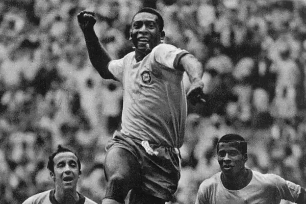 Lei institui 19 de novembro como Dia do Rei Pelé.