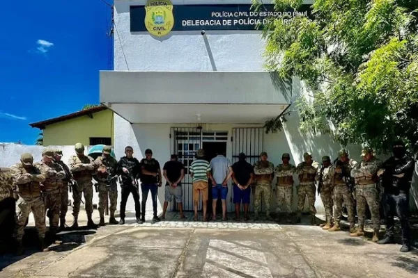 olícia Civil e BEPI fazem uma “limpa” na bandidagem em duas cidades do norte do Piauí.