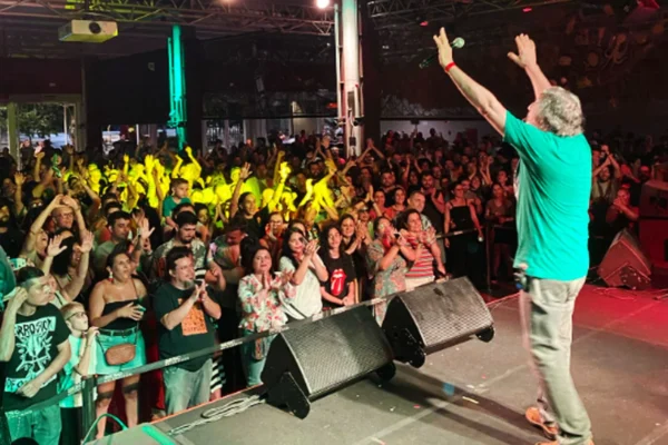Gabriel O Pensador  e Tribo de Jah em Barra Grande.