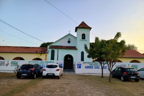Abrigo São José em Parnaíba passa por ampla reforma.
