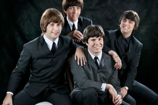 Beatles Abbey Road se apresenta em outubro no Teatro Saraiva.