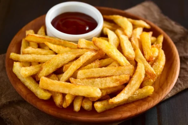 Fast food no Parnaíba Shopping oferece batata frita para quem votar em Parnaíba.