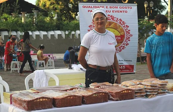 Vem aí a 15ª Feira de Doces e Salgados na Praça Mandu Ladino.