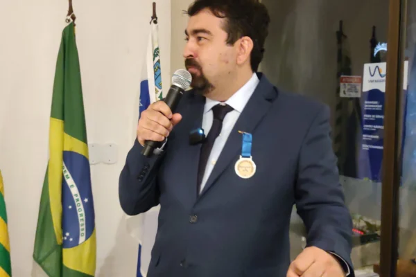 Justiça manda devolver a empresário R$ 900 mil extorquidos por promotor no Piauí.