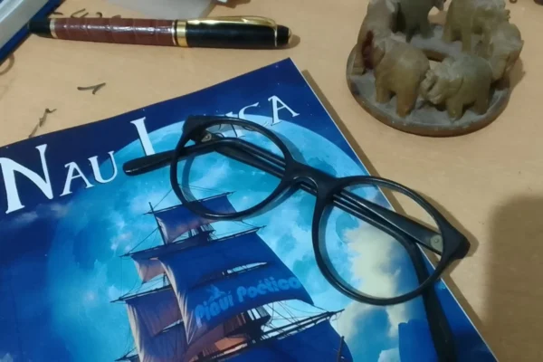 Nau Lírica, novo livro lançado nesse sábado na APAL, reúne 22 poetas da nova geração.