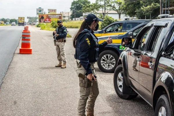 Polícia Rodoviária Federal inicia Operação Proclamação da República para essa sexta-feira.