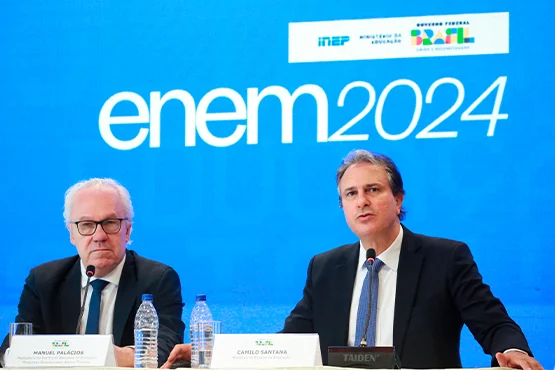 Enem registrou 12 redações com nota mil.  Uma é da rede pública.