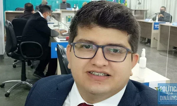 Vereador consegue aprovar pedido sobre contas da saúde de Parnaíba.