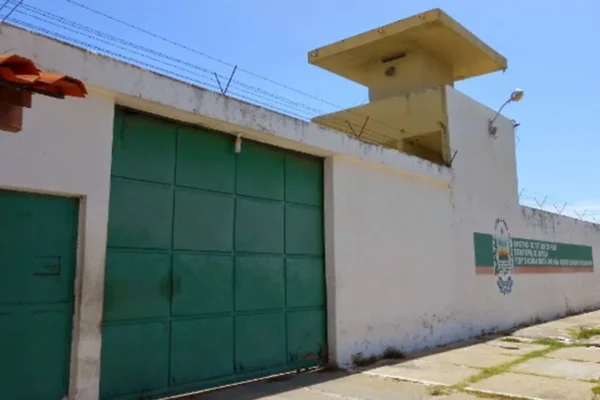 “Macaco” foge da penitenciária de Parnaíba. Polícia faz buscas.