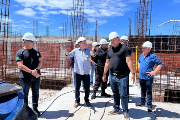 Nova penitenciária em Buriti dos Lopes, capacidade para 300 presos, vai receber gente de todo o Brasil.