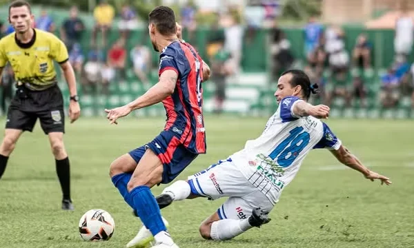 Tubarão enfrenta o Piauí neste sábado no Albertão no jogo de volta da semifinal do Piauiense de 2025..
