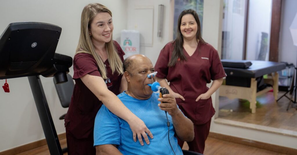 Universidade em Parnaíba abre seletivo para professor de fisioterapia cadiorespiratória.
