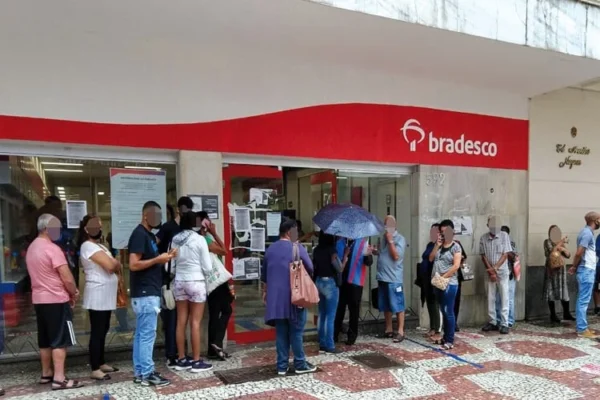 INSS começa a pagar aposentadorias de março nesta terça-feira (25); veja datas