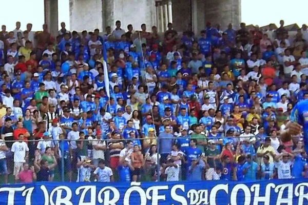 Baixo desempenho do Parnahyba no Campeonato Piauiense provoca torcidas organizadas a emitirem nota.