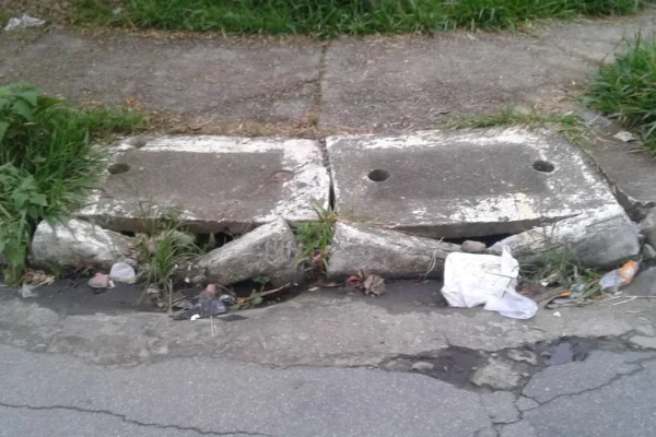 Parnaíba é a cidade do Brasil com menos vias com bueiros, diz IBGE; baixo índice pode agravar enchentes.