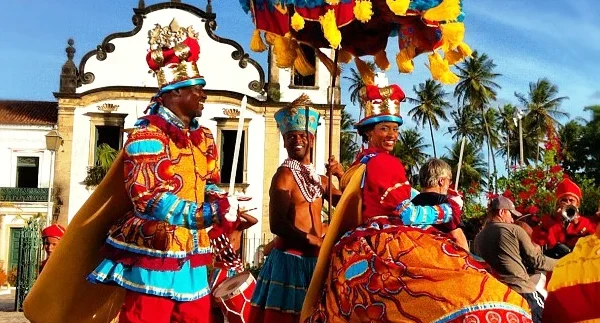 Maracatu nação pode se tornar patrimônio da humanidade.