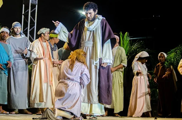 Um homem Chamado Jesus, espetáculo leva centenas de pessoas para a Sexta-feira Santa em Parnaíba.