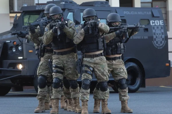 Governo do Piauí define valores de gratificações para policiais militares.