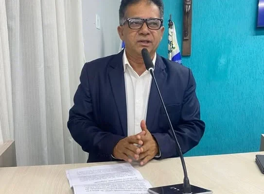 VEREADOR BATISTA DO CATANDUVAS VOLTA A COBRAR SOLUÇÕES PARA O PROBLEMA DA FALTA D’ÁGUA EM PARNAÍBA.