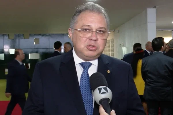 Florentino diz que não acredita nessa mudança de Gracinha Mão Santa em relação ao Partido dos Trabalhadores.