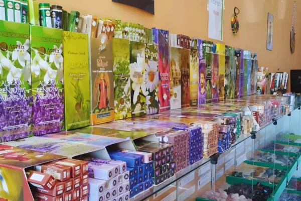 Feira de Santana, produtos holísticos no Porto das Barcas.