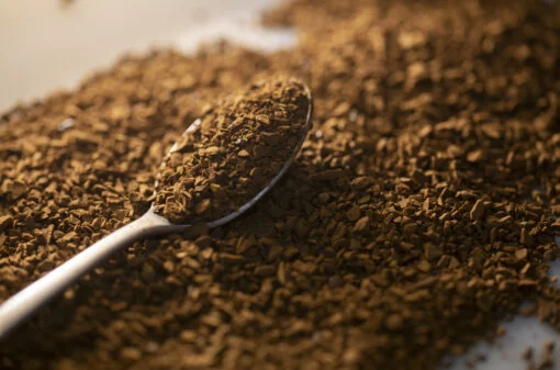 Anvisa proíbe venda de três marcas de ‘café fake.