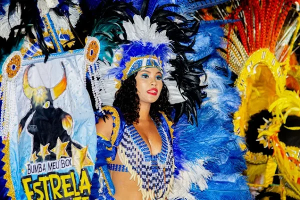 Estrela Cadente se apresenta neste sábado na Concha Acústica em  Parnaíba.