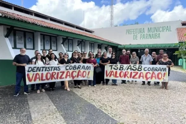 Decidido. Profissionais da saúde em Parnaíba entram em greve dia 23 de junho.