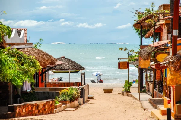Nove imobiliárias do litoral do Piauí são autuadas por publicidade enganosa e falta de registro.