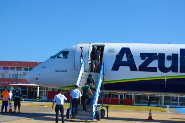 Azul encerra operações em 14 cidades, três no Ceará. Duas no Piauí.