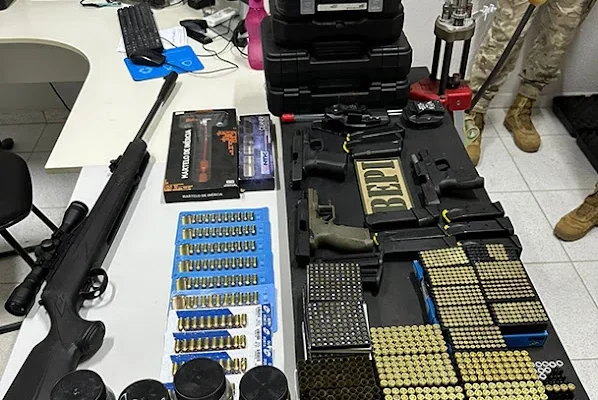 Assassino de vereador e guarda municipal  em Teresina tinha verdadeiro arsenal em casa de Parnaíba.