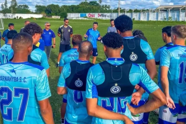 Parnahyba atrasa salários de seus jogadores e não dá assistência médica.