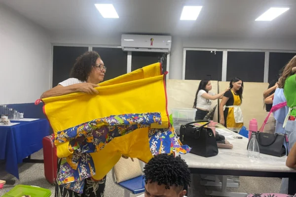 Curso de Pedagogia do Campus da UESPI de Parnaíba marca presença na Feira de Livros de Barra Grande – FLIBG.