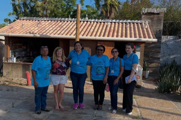 Curso de pedagogia da UESPI em Parnaíba participa de quarta feira literária em Barra Grande.